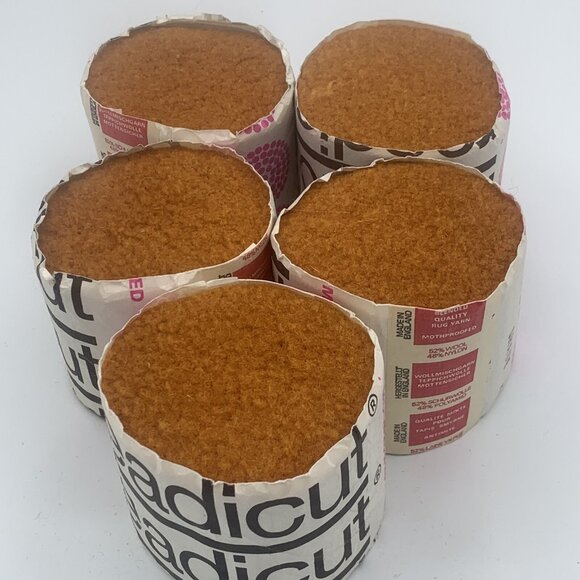 Vintage Readicut Rug Yarn Lot 6 Skeins Copper Orange 1 52% Wool Made in England - Picture 1 of 3